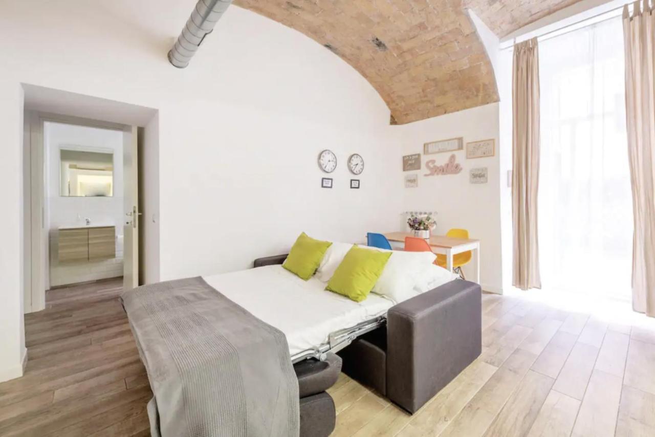 New-Big Honey Colosseum 4Bdr + 2Sofa Bed A/C Рим Екстериор снимка